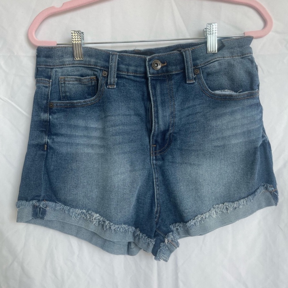 EUC 💙 KENDALL + KYLIE Denim Shorts size 9